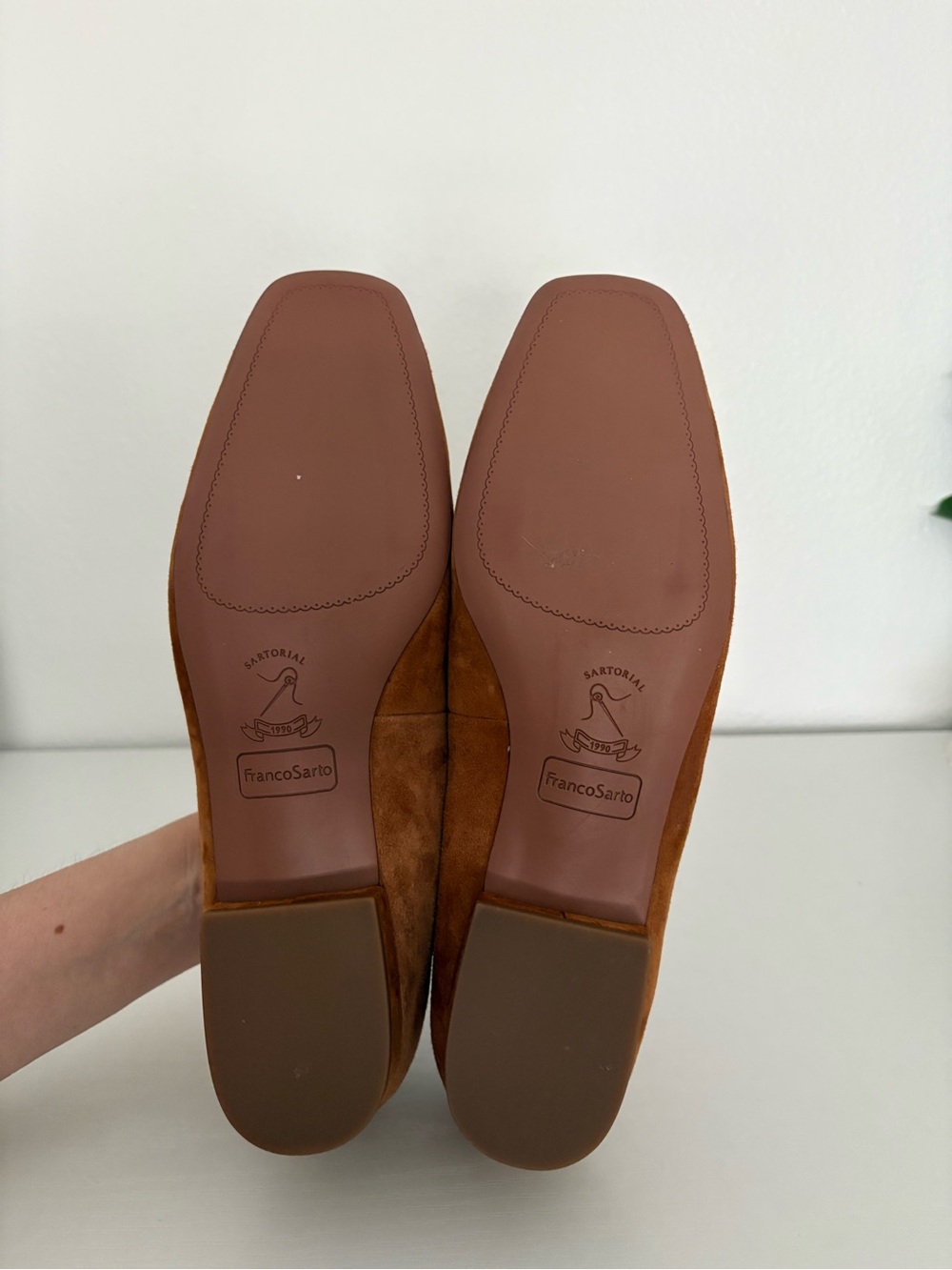 NWOT- Franco Sarto Suede Flats in Camel Brown - Picture 10 of 10
